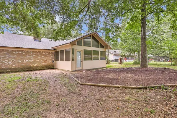 16107 Holly ST, Porter, TX 77365