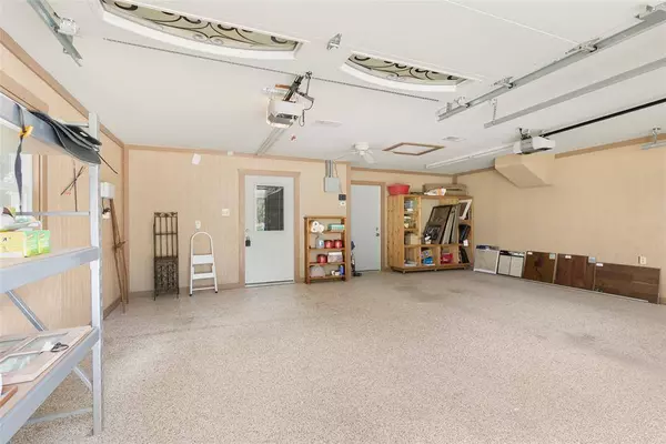 14590 N Tram RD, Splendora, TX 77372