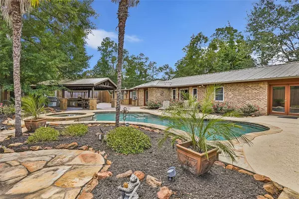 14590 N Tram RD, Splendora, TX 77372