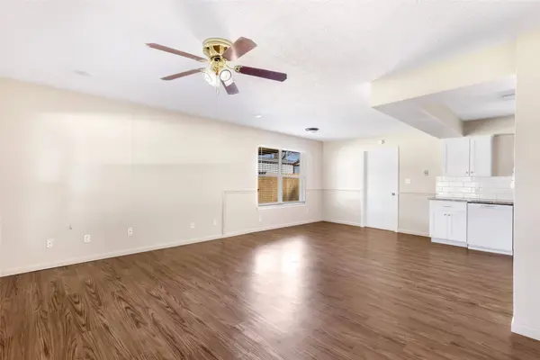 4019 Hillcrest ST, Liberty, TX 77575