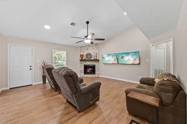 24918 Mathews RD, Tomball, TX 77375