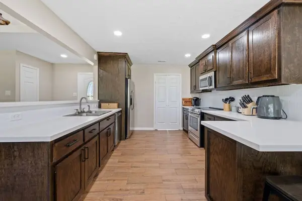 24918 Mathews RD, Tomball, TX 77375