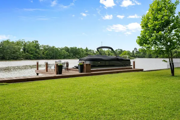28403 Mendecino Glen LN, Huffman, TX 77336
