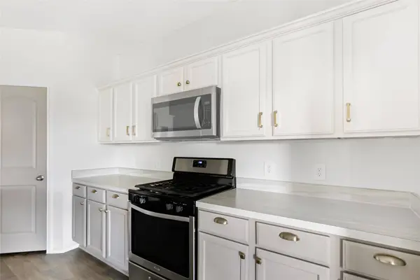21407 Rustic Elm DR, New Caney, TX 77357