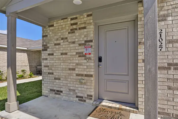 21027 Santopadre ST, New Caney, TX 77357