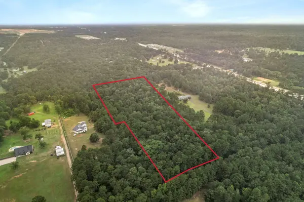 900 S Duck Creek RD, Cleveland, TX 77328