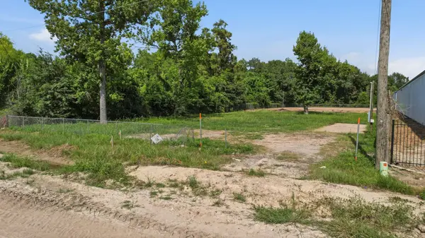 24477 Sorters RD, Porter, TX 77365