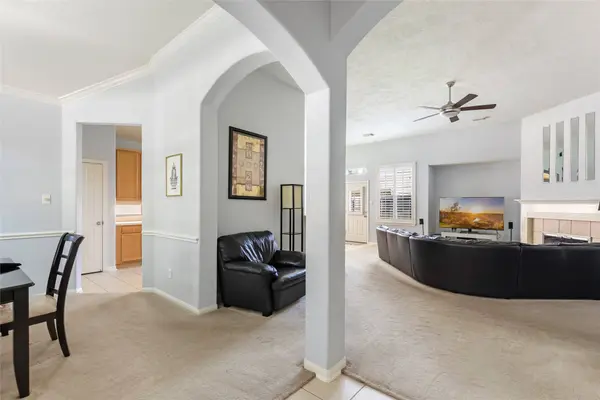 26924 Manor Falls DR, Kingwood, TX 77339