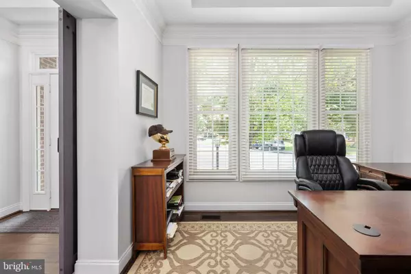 6012 DUNNBROOK TER, Haymarket, VA 20169