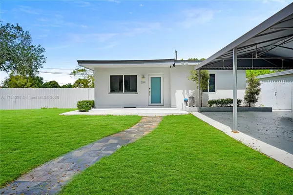 7191 SW 14th St, Miami, FL 33144