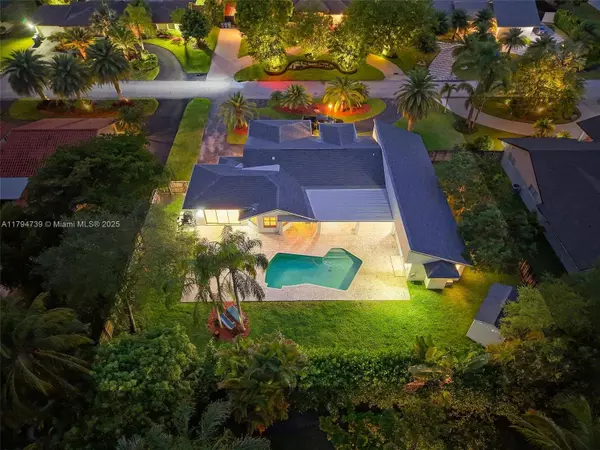 13625 SW 104th Ct, Miami, FL 33176