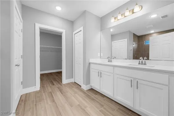 2849 NW 3rd ST, Cape Coral, FL 33993