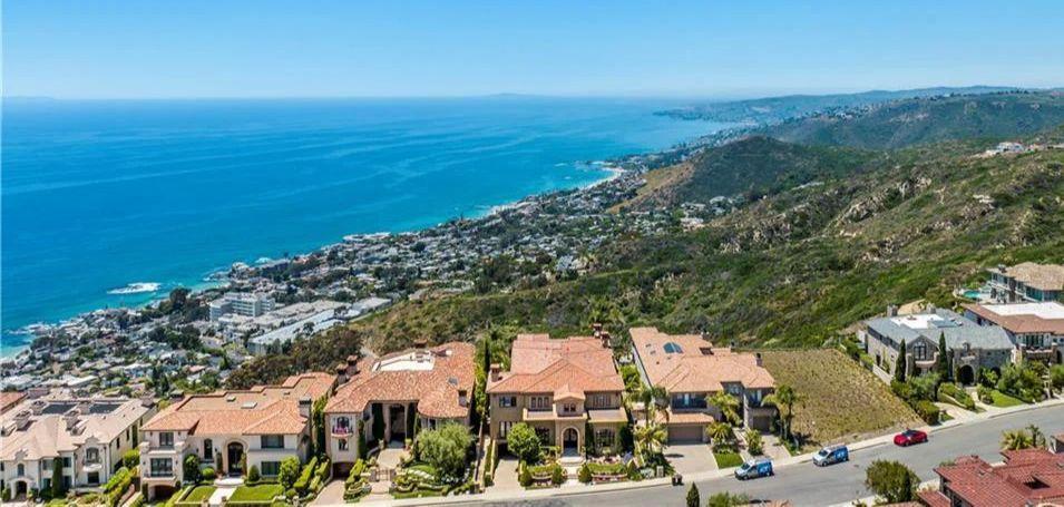 Monarch Point