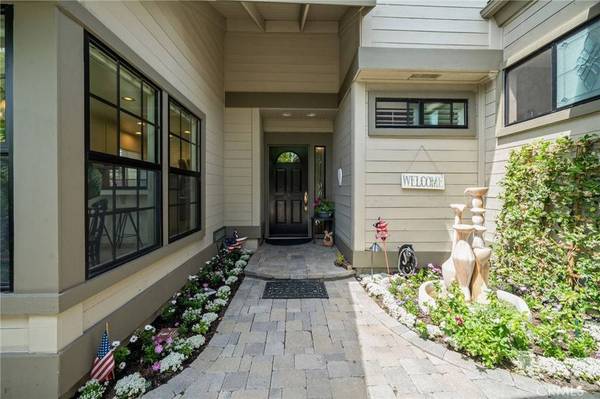 49 Pinewood #25, Irvine, CA 92604