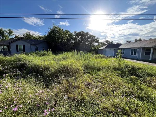 308 Hemphill ST, Texas City, TX 77591