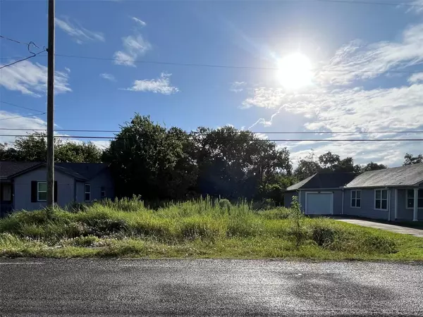 308 Hemphill ST, Texas City, TX 77591