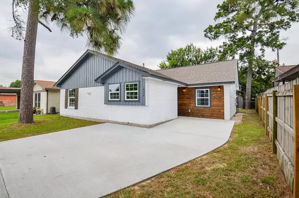 14934 Arundel DR, Channelview, TX 77530