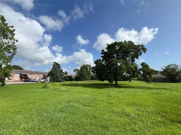 0 N 2nd ST, La Porte, TX 77571