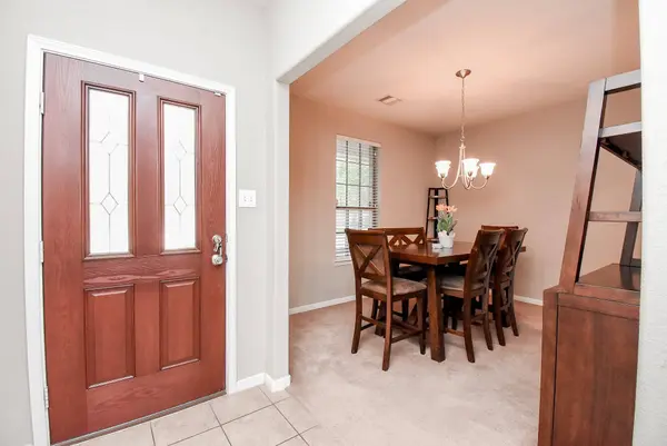 8207 Running Brook LN, Richmond, TX 77469