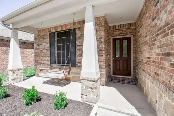 8207 Running Brook LN, Richmond, TX 77469