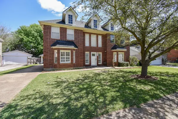 4311 Glen Avon DR, Pasadena, TX 77505