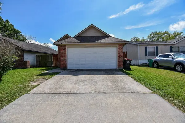 1909 W Texas AVE, Baytown, TX 77520