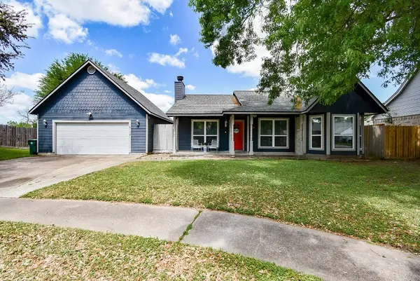 5911 Butterfly CIR, Pasadena, TX 77505