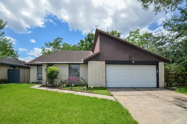 10418 Sagestar LN, Houston, TX 77089