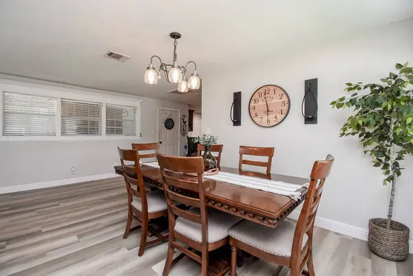 1801 Buchanan ST, Pasadena, TX 77502