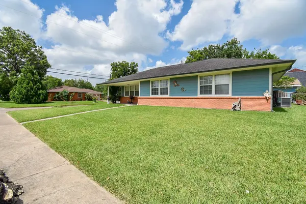 1801 Buchanan ST, Pasadena, TX 77502