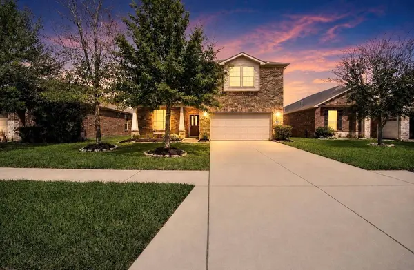 8207 Running Brook LN, Richmond, TX 77469