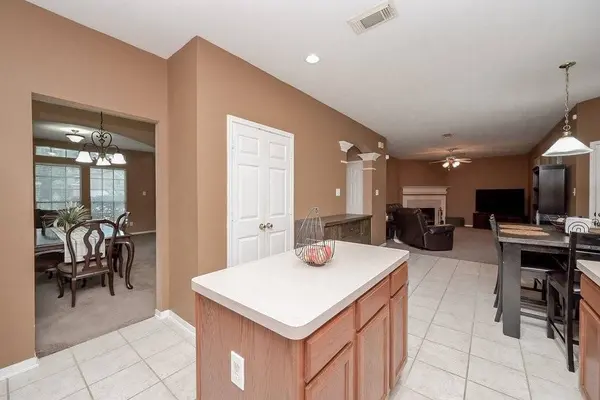 19119 Poplar Trails LN, Tomball, TX 77375