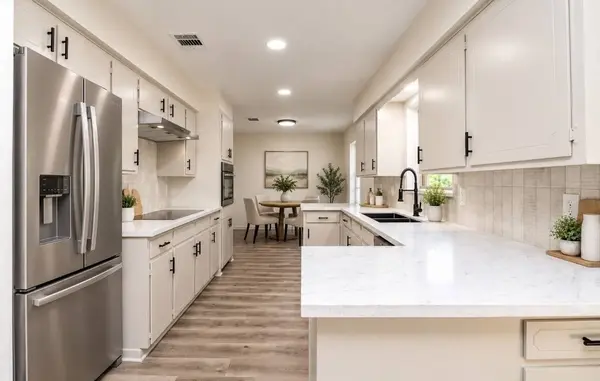 729 Arbor DR, Deer Park, TX 77536