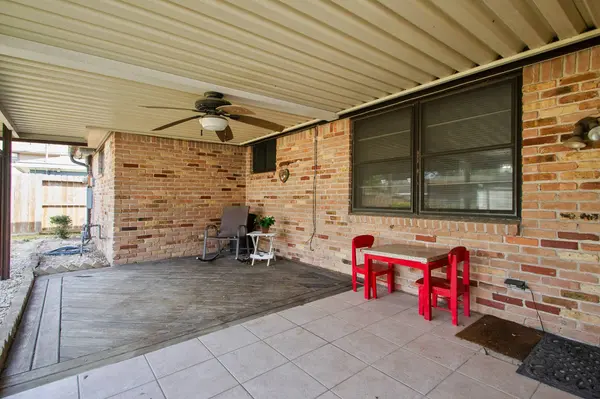 11003 Sageorchard LN, Houston, TX 77089