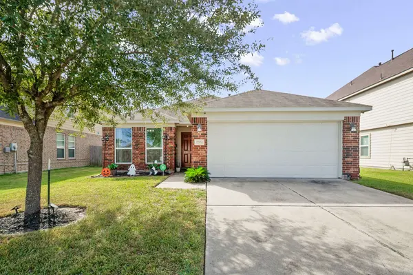 12510 Greencanyon DR, Houston, TX 77044