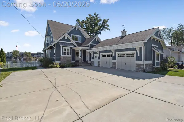 16295 Whitehead DR, Argentine Township, MI 48451