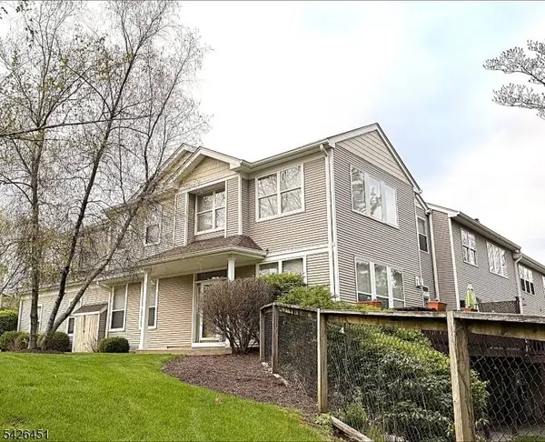 15 Aspen Ct, Hardyston Twp., NJ 07419