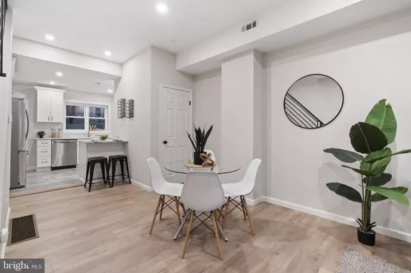 526 WINTON ST, Philadelphia, PA 19148