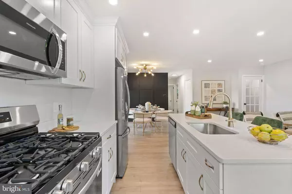 112 MORRIS AVE, Woodlyn, PA 19094