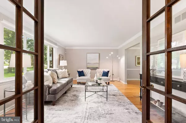 2207 ELMFIELD RD, Wilmington, DE 19810