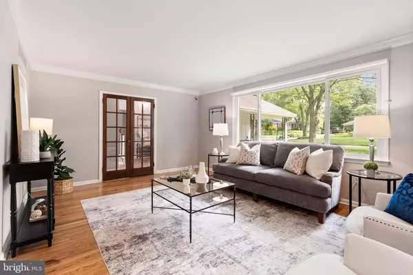 2207 ELMFIELD RD, Wilmington, DE 19810