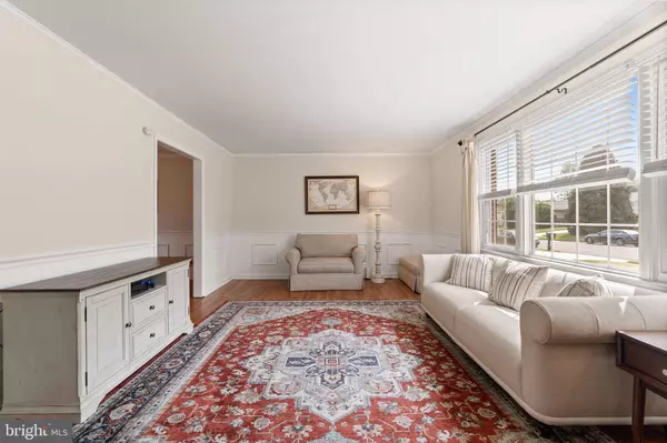 2108 WEATHERTON DR, Wilmington, DE 19810