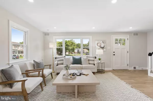 513 RIDLEY CIR, Morton, PA 19070