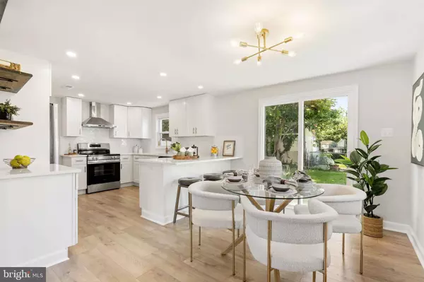 513 RIDLEY CIR, Morton, PA 19070