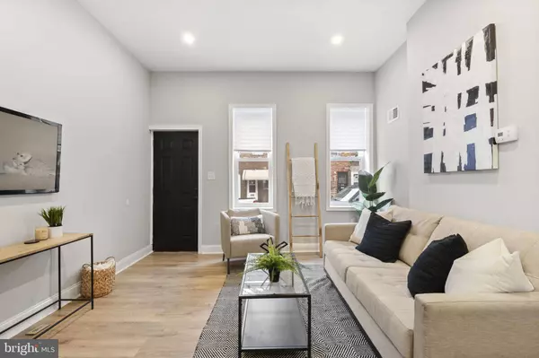 2571 CORAL ST, Philadelphia, PA 19125