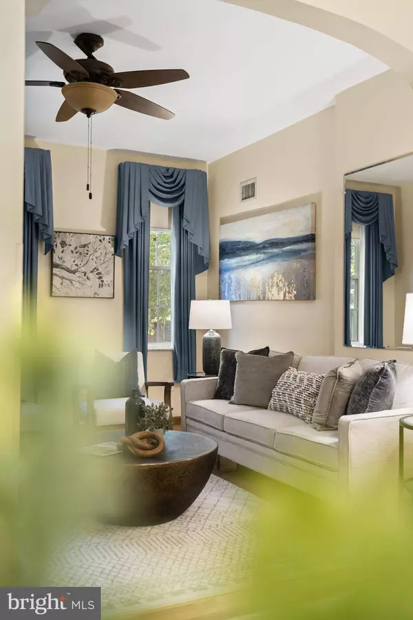 607 CATHARINE ST, Philadelphia, PA 19147