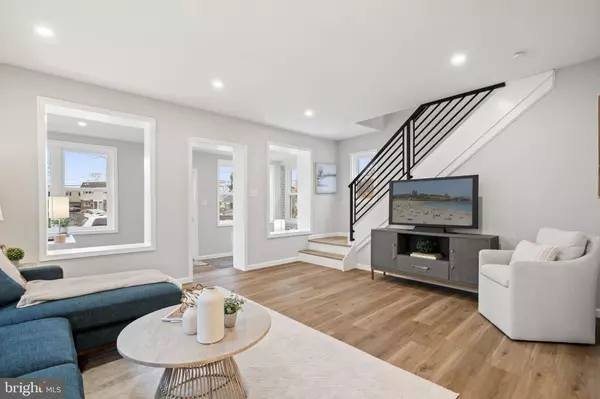 242 WILLARD DR, Ridley Park, PA 19078