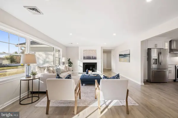 499 COLLINS DR, Springfield, PA 19064