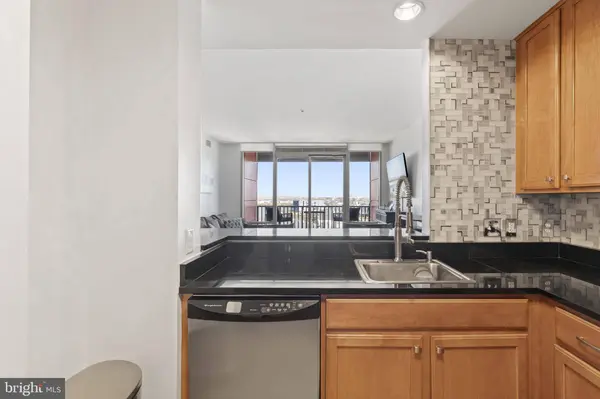 105 CHRISTINA LANDING #704, Wilmington, DE 19801