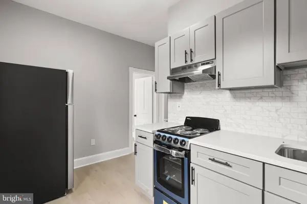 216 COLLINGDALE AVE #3, Collingdale, PA 19023